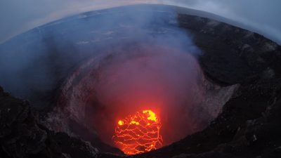 VolcanoCraterMay7